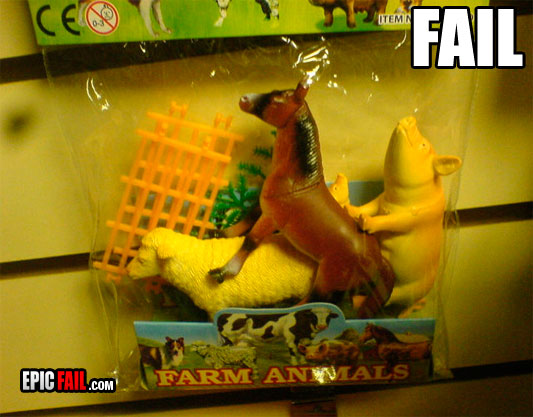 packaging-fail-animales-orgía